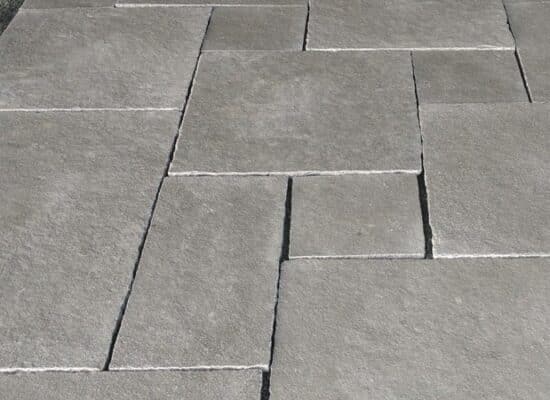 BLUE LIMESTONE PAVING SLABS